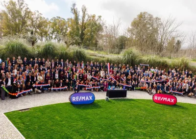 RE/MAX reforça equipa e abre nove agências em cinco meses