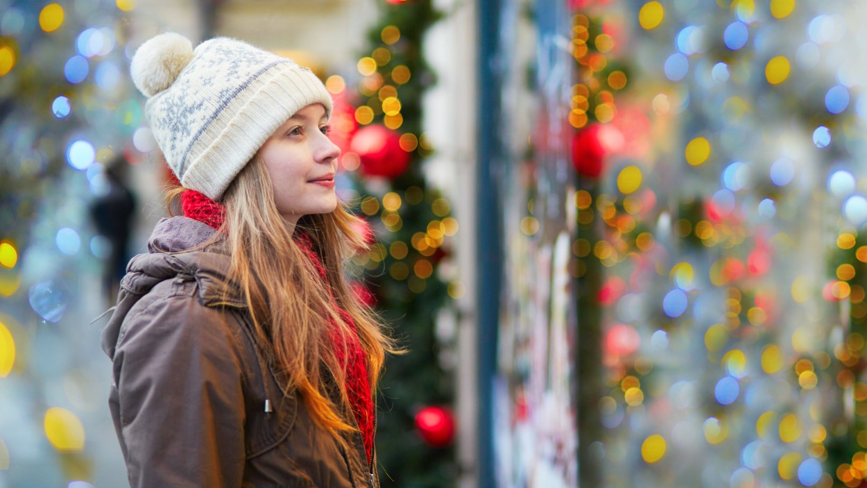 Os consumidores a nível global planeiam gastar em média 529 euros nesta época natalícia, em comparação com os 477 euros do ano passado.